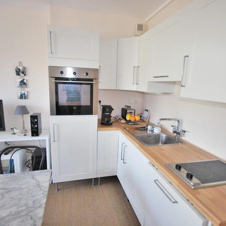 Studio Centre-Ville Royan : Plages Et Commerces A Pied, Balcon, Parking Gratuit - Fr-1-550-7 ภายนอก รูปภาพ