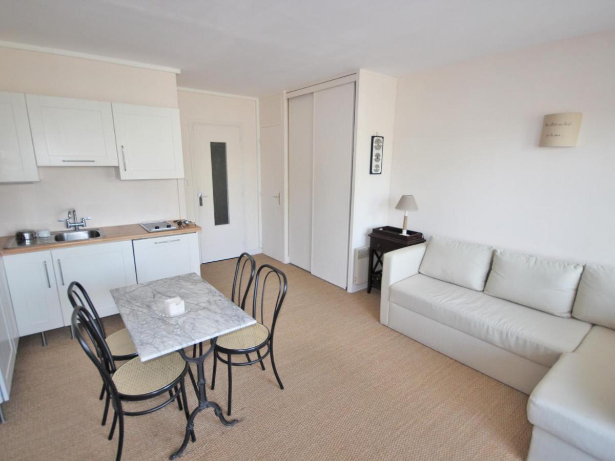 Studio Centre-Ville Royan : Plages Et Commerces A Pied, Balcon, Parking Gratuit - Fr-1-550-7 ภายนอก รูปภาพ